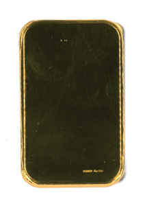 ling reale dietro 2 212x300 1